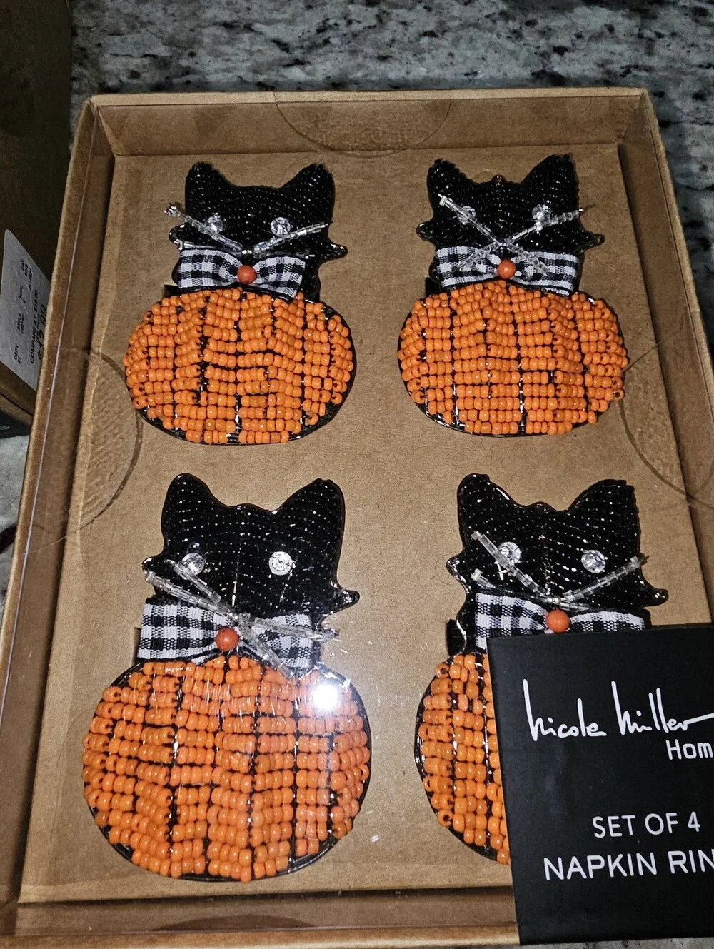 Nicole Miller Cat Beaded Pumpkin Halloween Fall Napkin Rings - 8 Total NEW